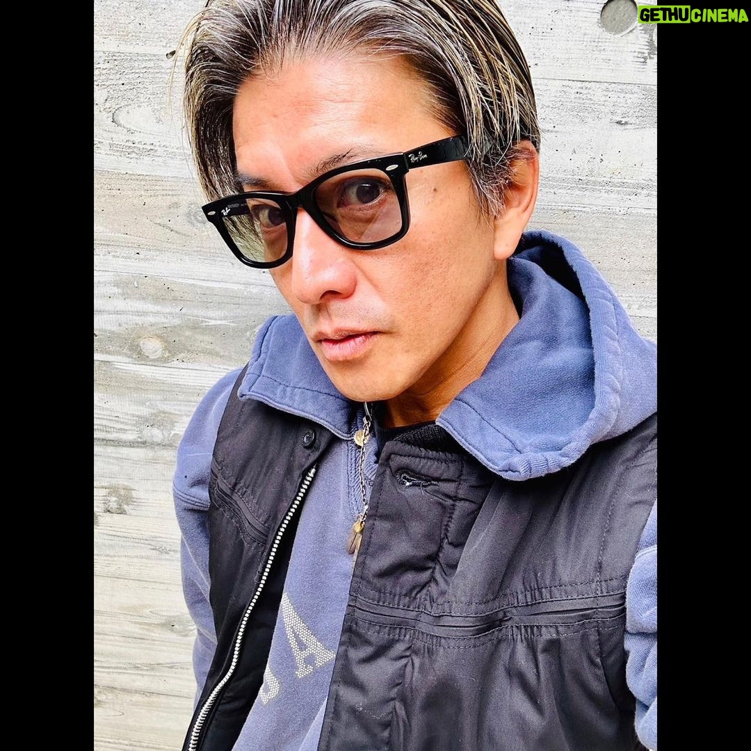 Takuya Kimura Instagram - 「おはようございます! ではでは、今日の現場に行って来ます!」 拓哉 #木村拓哉#TakuyaKimura