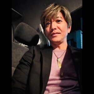 Takuya Kimura Instagram - ⁡
⁡
⁡
「本日のさんタクロケ。
本当に豊かな時間を過ごさせていただきました！
ありがとうございましたぁ〜！」
⁡
拓哉
#木村拓哉#TakuyaKimura