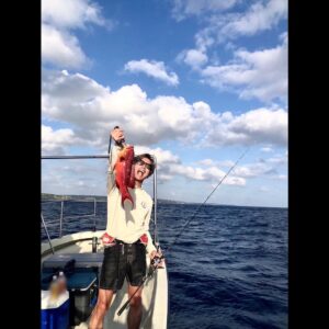 Takuya Kimura Instagram - ⁡
⁡
⁡
「この間の宮古島での思い出。撮影以外に、釣りと波乗りに連れて行ってもらいました。感謝！」
⁡
PEACE‼︎
⁡
STAYSAFE！
⁡
拓哉
#木村拓哉#TakuyaKimura