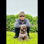 Takuya Kimura Instagram - ⁡ ⁡ ⁡ 「今日はガクンと気温が下がって、急に着る服に厚みが…。 皆さん体調を崩さないように気を付けてくださいね。」 ⁡ PEACE‼︎ ⁡ STAYSAFE! ⁡ 拓哉 #木村拓哉#TakuyaKimura