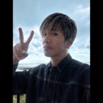 Takuya Kimura Instagram - ⁡ ⁡ ⁡ 「久々の宮古島。 撮影も兼ねて、とっても良い時間を過ごさせていただきました。本当にありがとうございましたぁ〜❕」 ⁡ PEACE‼︎ ⁡ STAYSAFE！ ⁡ 拓哉 #木村拓哉#TakuyaKimura