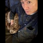 Takuya Kimura Instagram - ⁡ ⁡ ⁡ 「撮影がスムーズに終わって、早めの帰宅。 あいにくの雨で散歩には行けないけど、この場所に居てくれる感が…。萌える」 ⁡ 拓哉 #木村拓哉#TakuyaKimura