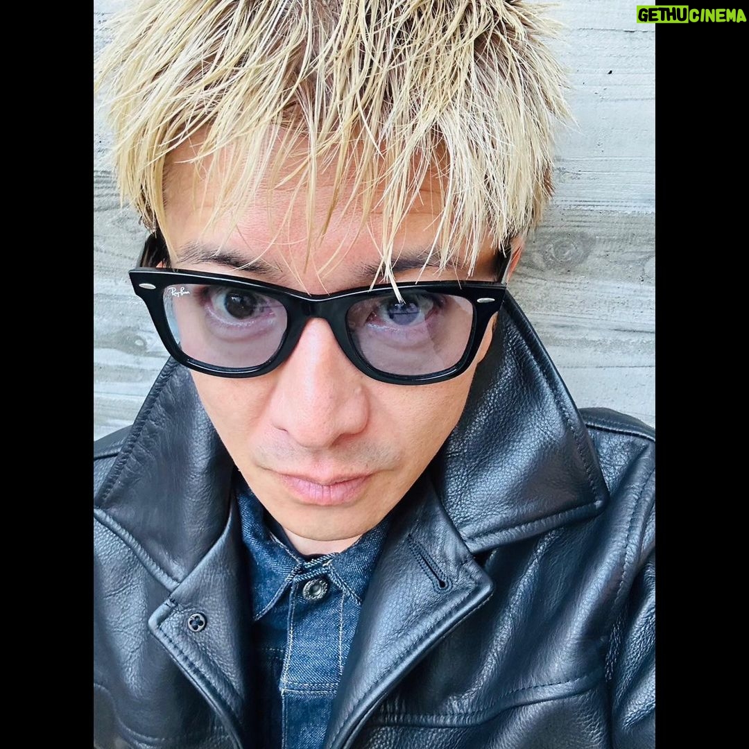 Takuya Kimura Instagram - 「おっはようございます! 今日も一日、力を合わせて撮影して来ます。 皆さんも、充実した1日を過ごしてくださいね!」 拓哉 #木村拓哉#TakuyaKimura