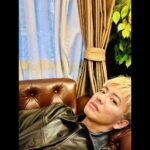 Takuya Kimura Instagram - ⁡ ⁡ ⁡ 「現場あるある…"夜待ち"。 他にも"移動メシ"。 "飯押し"。"てっぺん"…。」 ⁡ 拓哉 #木村拓哉#TakuyaKimura