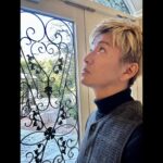 Takuya Kimura Instagram – ⁡
⁡
⁡
「おはよう御座います！
⁡
今日も、たっぷりと撮影。
現場好きの自分にとっては、ワクワクする一日です！」
⁡
拓哉
#木村拓哉#TakuyaKimura