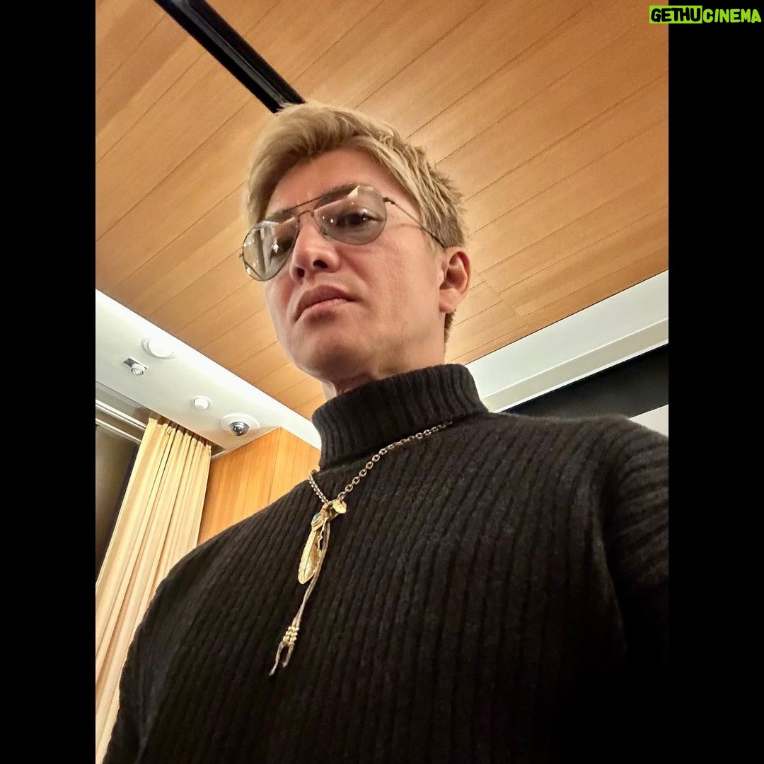 Takuya Kimura Instagram - 「本日、88歳"米寿"の誕生日会へ‼︎ 憧れの先輩、やっぱりカッコいいっす。 本当におめでとう御座います!」 拓哉 #木村拓哉#TakuyaKimura