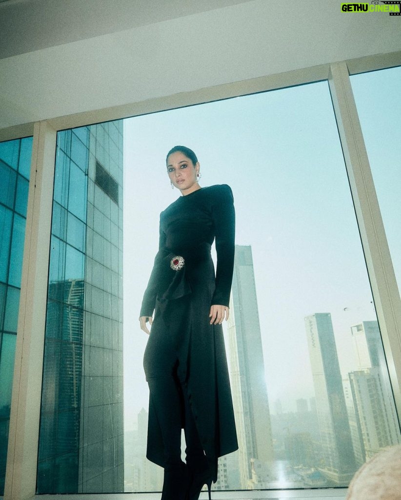 Tamannaah Instagram - No cape, just confidence!🖤🖤🖤 Styling - In @davidkomalondon @balenciaga & @jaipur_jewels Styled by: @chandiniw Hair and Makeup - @florianhurel assisted by @bhaktilakhani Photos - @kadamajay Digital team- @59thparallel
