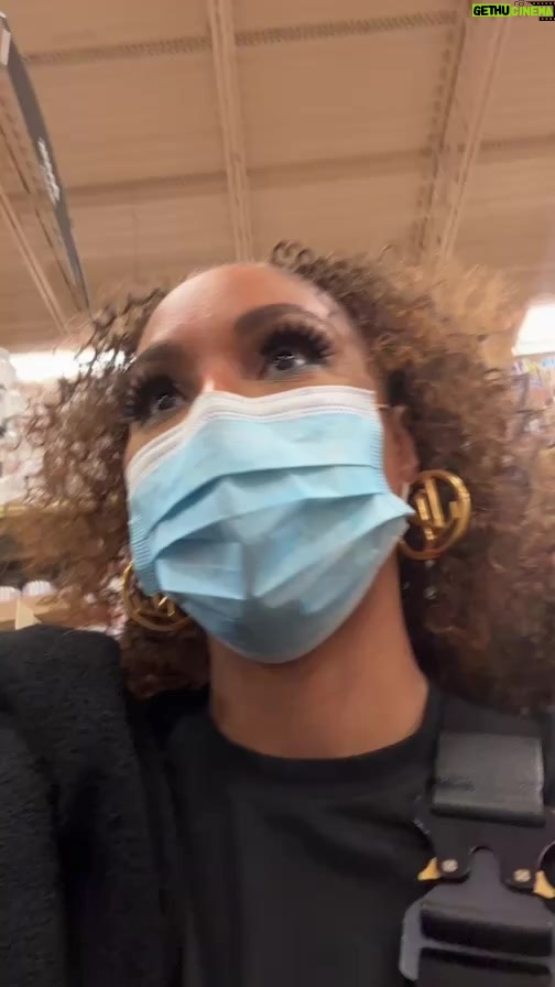 Tamar Braxton Instagram - How u make it????
