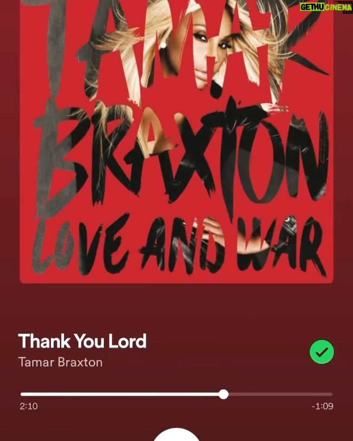 Tamar Braxton Instagram - Which album track does everyone wanna hear on the Love and War 10 tour? @loveandwar10yr and DONT say if you donβt wanna love me ππ©πβ¨β¨β¨