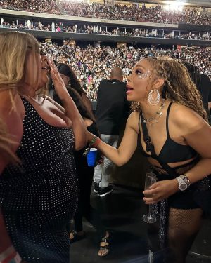Tamar Braxton Instagram - After the ShT week i had my besties @phillionaire1911 and @wardellmalloy made me pull it together to go to the best concerts I’ve ever been to!! Absolutely no words!! I had a blast. Caught up with old friends and drank them rich people’s champagne all night and Missed my flight this morning and i wouldn’t trade a thing ❤️✨ God is so good😍 them Carters know how to throw a party Chile 💕