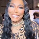Tamar Braxton Instagram - The way God loves me✨ I trust him 100 percent even when I’m tested 🙏🏼 GLORY BE TO GOD👑