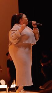 Tamela Mann Instagram - Take me to the King!♥️ We love you so much Jesus!🙌