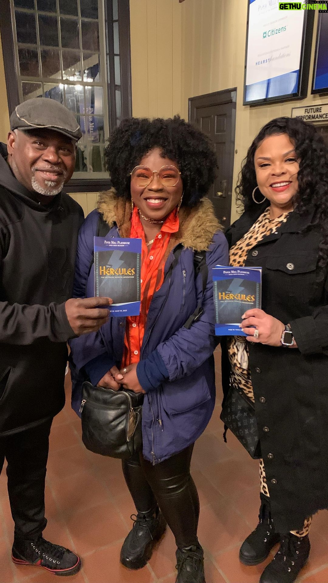 Tamela Mann Instagram - It’s rare that we brag, BUT 🗣️ we are PROUD parents! Congratulations @iamtiffanymann and the entire cast of Hercules. The show was phenomenal! #hercules