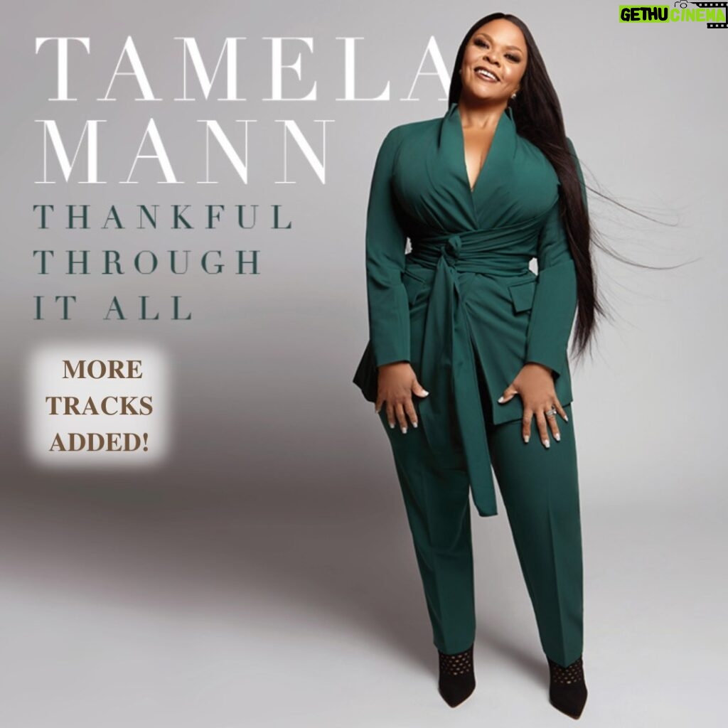 Tamela Mann Instagram - From our family to yours, Happy Thanksgiving week everybody! Hope your cooking is going well! Did you know we have a "thankful" #Spotify playlist, "Thankful Through It All"? It's on Tamela's Spotify channel #linkinbio. Have a blessed week! #happythanksgiving #thankful #throughitall #hediditforme #overcomer #davidandtamelamann
