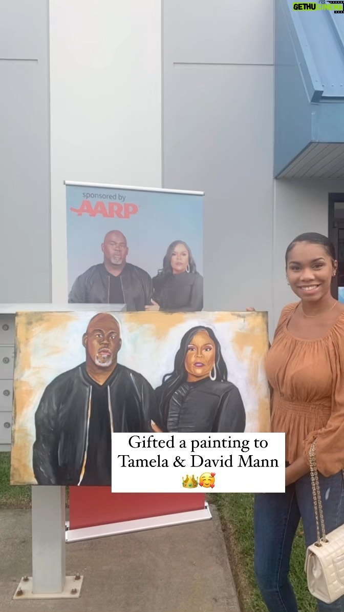 Tamela Mann Instagram - What a moment to remember🥰 Thank you @davidandtamela for your comedy & music. What an amazing show👏🏽 #art #artwork #artistsoninstagram #tamelamann #worship #davidmann #artcollector #tylerperry #overcomer #ncartist #dopeart #comedy #meetthebrowns