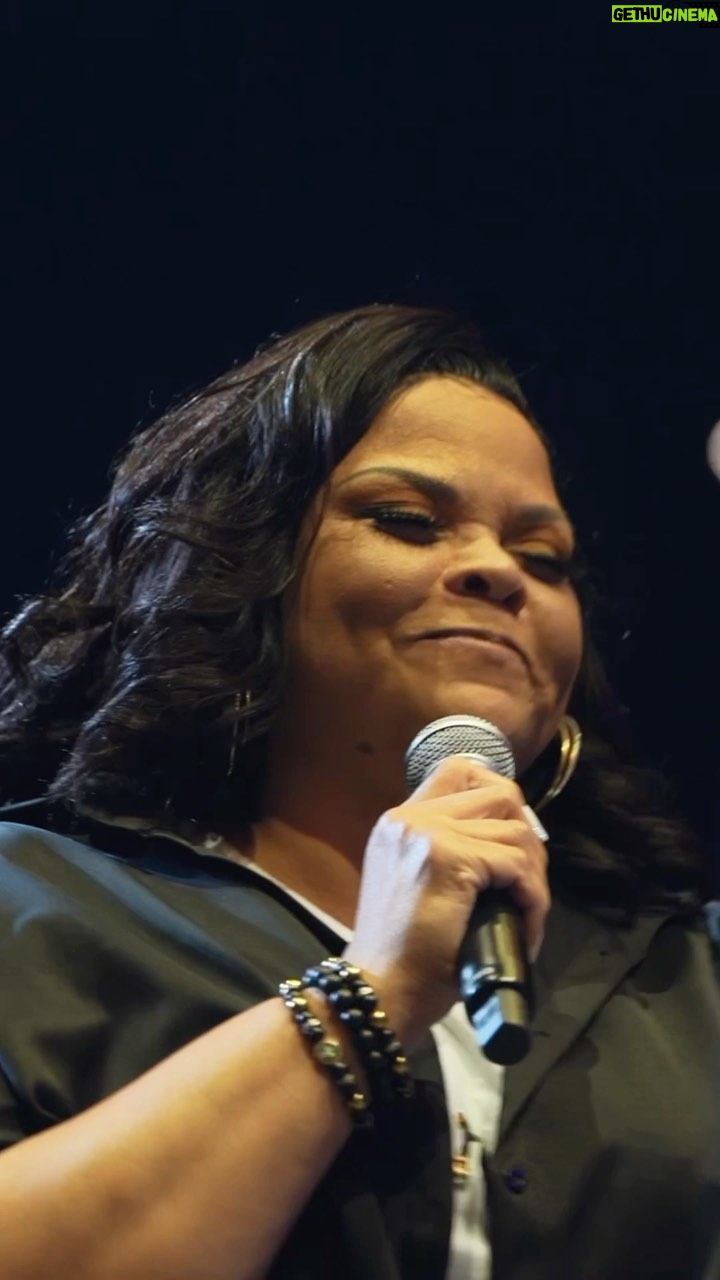 Tamela Mann Instagram - #WORSHIPWEDNESDAY The legend @davidandtamela set the stage on fire night after night taking us to church!!🗣🙌🏾⛪️ In the comment section, share how good God has been to you in this season! #KingdomNightsTour