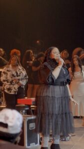 Tamela Mann Instagram - Hey fam! We just wanted to hop on here and take a moment to remind you that God is faithful. He has never left you and He never will.🙌🏽🤍 Thank you @davidandtamela for this special moment! #KingdomNightsTour