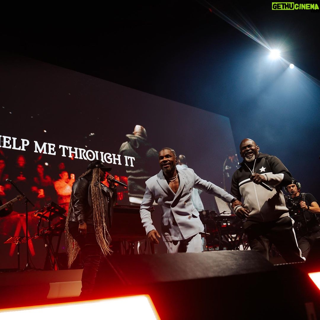 Tamela Mann Instagram - Phoenix 🙏🏾 🙏🏼 @reuniontourofficial 📸: @alexyassrr #themanns #thereuniontour