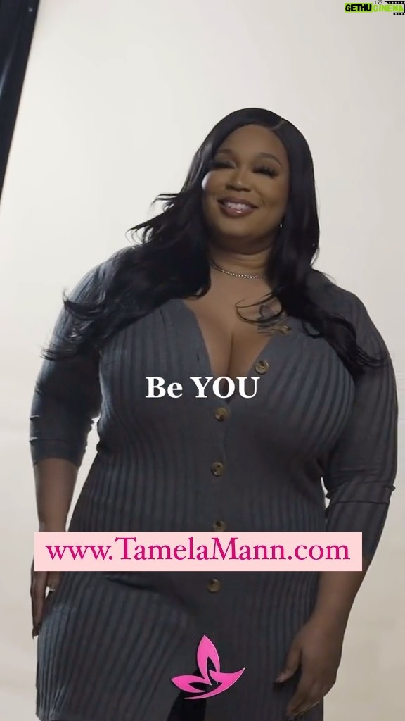 Tamela Mann Instagram - Be free Be fit Be you 💞 Shop The Tamela Mann Collection 👇🏼 www.TamelaMann.com #tamelamann #tamelamanncollection #throwbackthursday