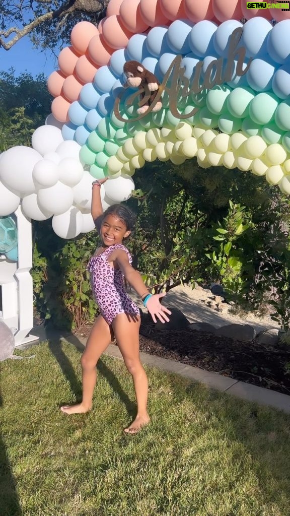 Tamera Mowry-Housley Instagram - Happy 8th Birthday Ariah!!!! We love you so so much! You brighten our world and enrich it with so much LOVE and KINDNESS! Something we can all use on the daily. We love celebrating you! 🎂💕✨