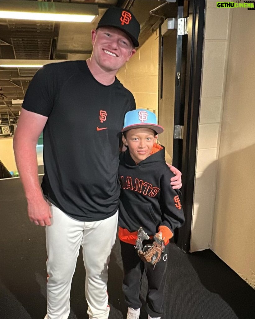 Tamera Mowry-Housley Instagram - A day filled with family, fun, and a whole lot of @sfgiants spirit! ⚾️❤️ The joy on my kids' faces as they met some of their favorite players was priceless. So grateful to share this incredible experience with my family. (Tahj we know you love the Dodgers thanks for being there anyways 🤣) Memories made, cheers shared, and Giants pride shining bright! 🌟🧡