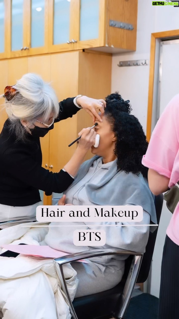 Tamera Mowry-Housley Instagram - Literally one of my fav parts of the day is the glam chair with these two!✨ @makeupbymotoko and @kiathecurlconsultant ❤️