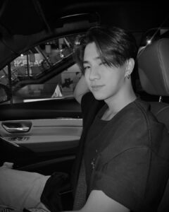 Tanapon Sukumpantanasan Instagram - 🦫🐤