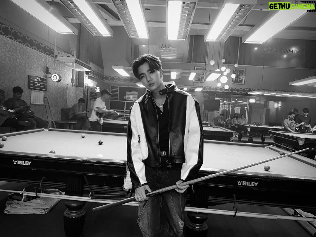 Tanapon Sukumpantanasan Instagram - 🎱