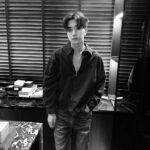 Tanapon Sukumpantanasan Instagram - 🤏🏻