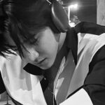 Tanapon Sukumpantanasan Instagram - 😴
