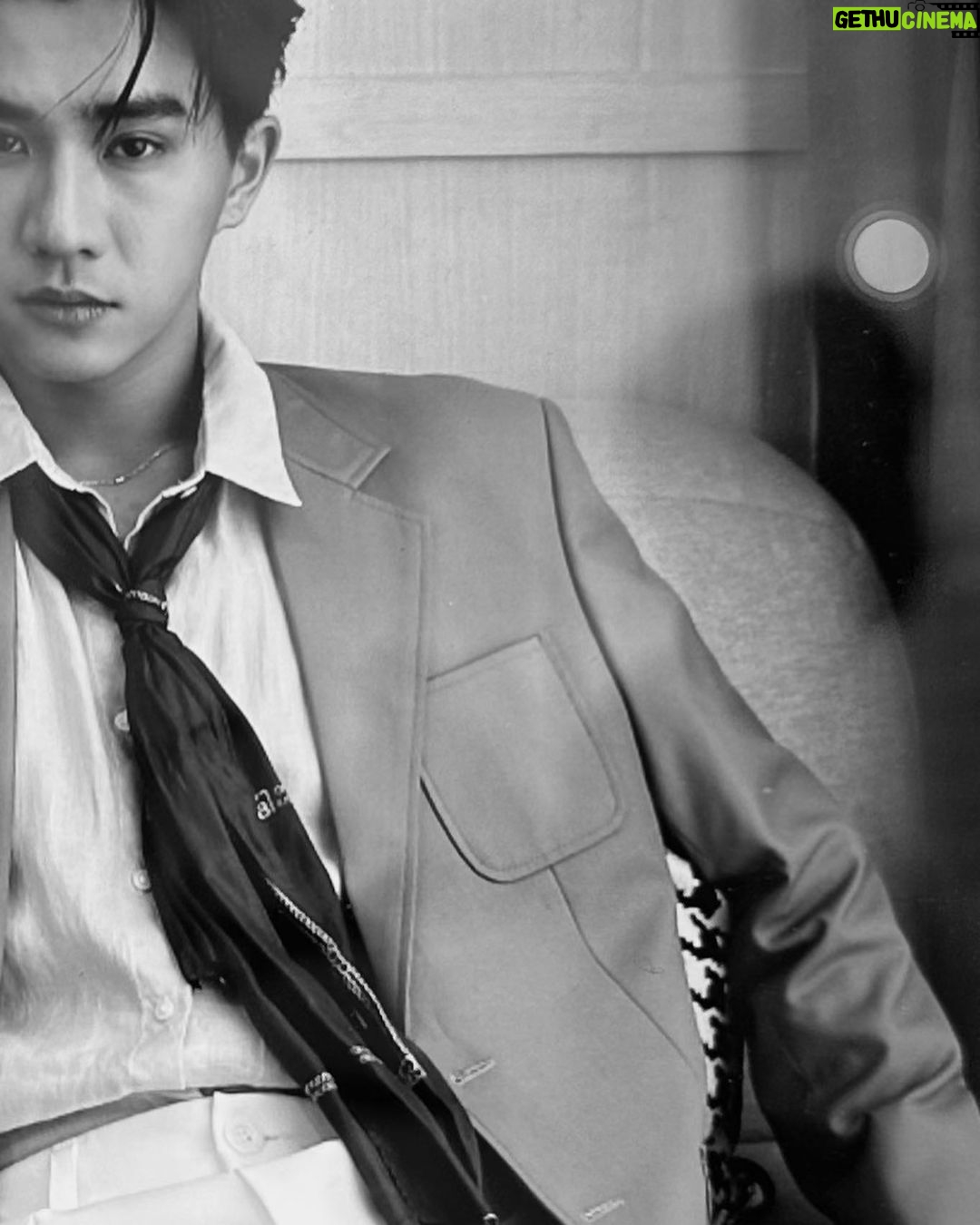 Tanapon Sukumpantanasan Instagram - 🦥