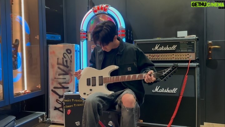 Tanapon Sukumpantanasan Instagram - นางเเมว🐈⬛