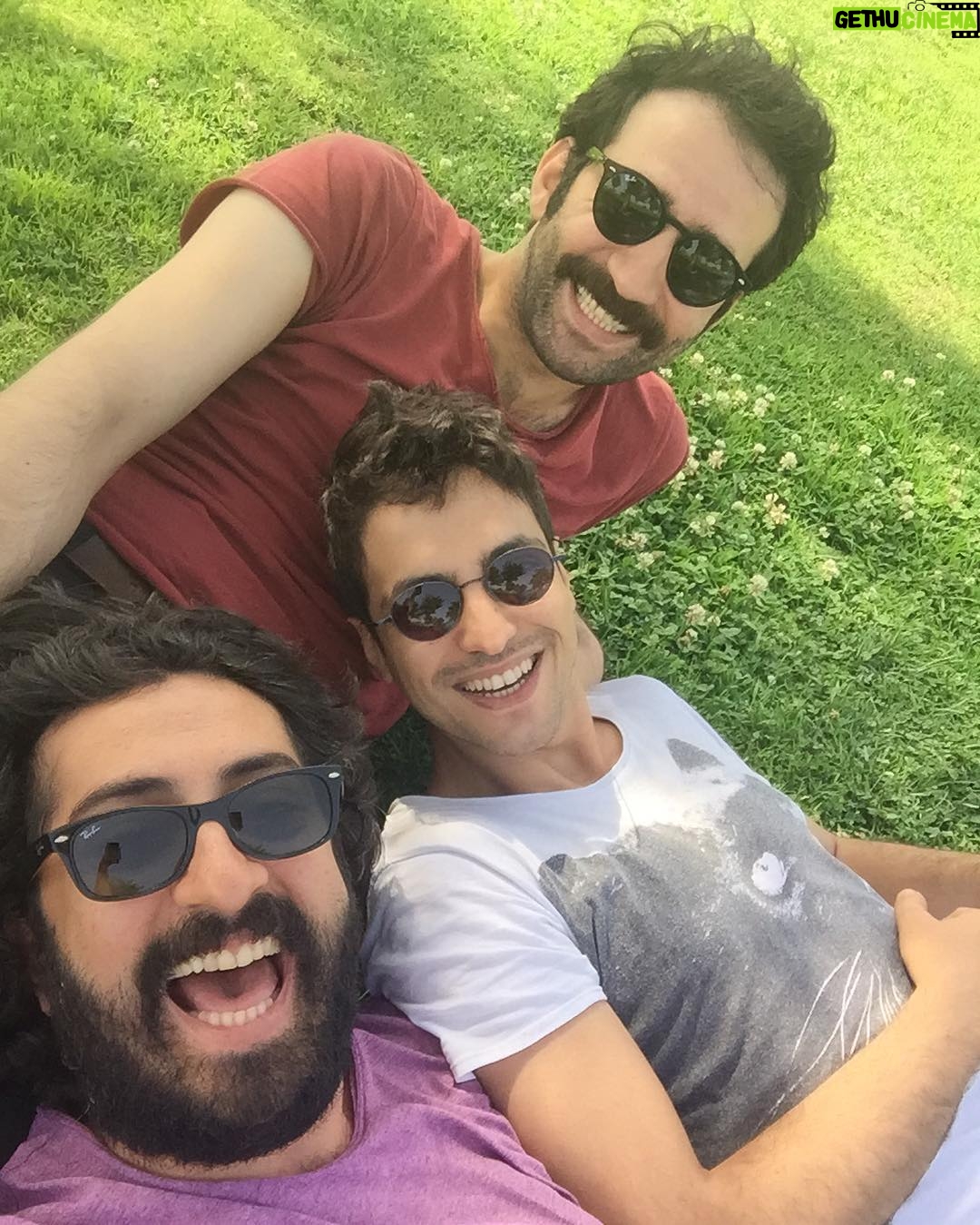Taner Ölmez Instagram - HappyBirds :)) ☘ Istanbul, Turkey