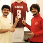 Taner Ölmez Instagram - İlk antremanlar, ilk tanışmalar 🫶 kardeşim @baristelliofficial ⚽️ @hayatlabarisfilm #hayatlabarış #hayatlabarışfilm