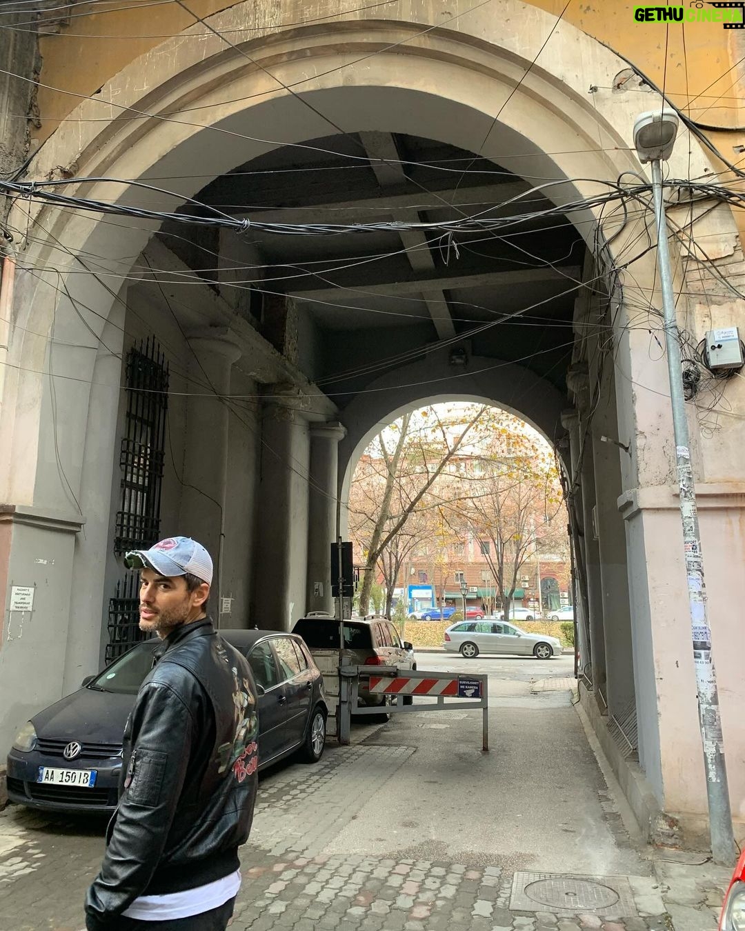 Taner Ölmez Instagram - Özledim ore 🤍❤️🖤 Tirana, Albania