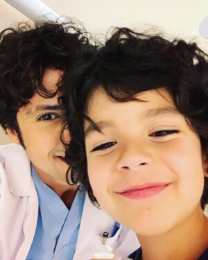 Taner Ölmez Instagram - Bir ben var benden içeri 🥰 #mucizedoktor @foxturkiye