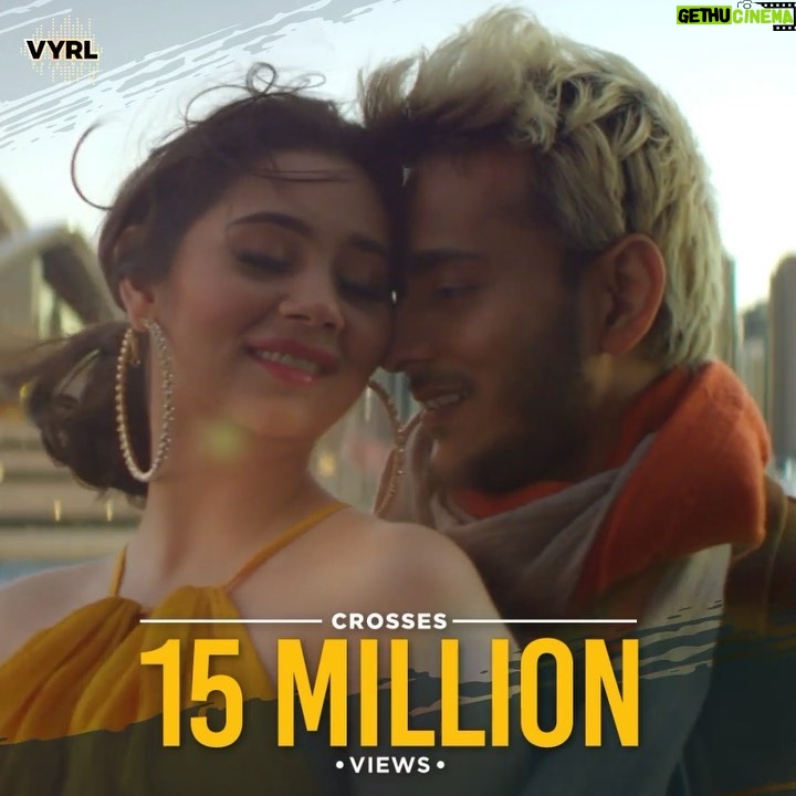 Tanishk Bagchi Instagram - 15 Million+ and counting! Grateful for the love you guys have shown towards #KhudSeZyada.❤ @zarakhan @vyrloriginals @poojasinghgujral @vinitthakkar @devsanyal @universalmusicindia