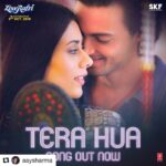 Tanishk Bagchi Instagram - #Repost @aaysharma with @get_repost ・・・ #Loveratri’s love anthem of the year is out now, #TeraHua sung by none other than @atifaslam! #LoveTakesOver! Link in the bio. @beingsalmankhan @skfilmsofficial @warinahussain @manojmuntashir @tanishk_bagchi @azeemdayani @abhiraj88 #BhushanKumar @tseries.official