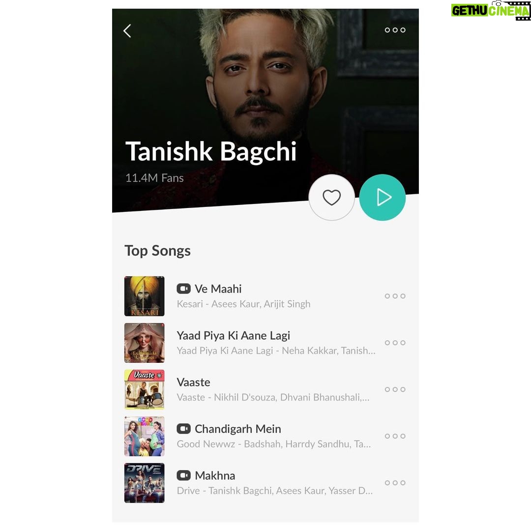 Tanishk Bagchi Instagram - Thank u Maa & Paa for your blessings 🙏🏻❤️ . . . . . #tanishkbagchi #music #song #singersongwriter #singers