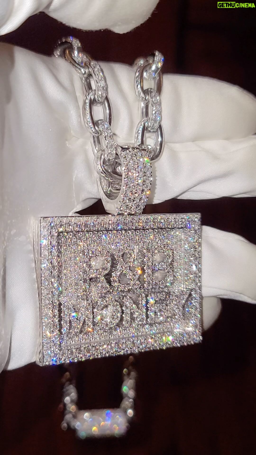 Tank Instagram - @siranthonyjewels taking R&B MONEY to the next level! “Before We Get Started” feat @myfabolouslife Single x Video OUT NOW!! R&B MONEY
