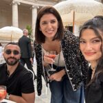 Tara Emad Instagram - Bisous! 🤍 Paris, France