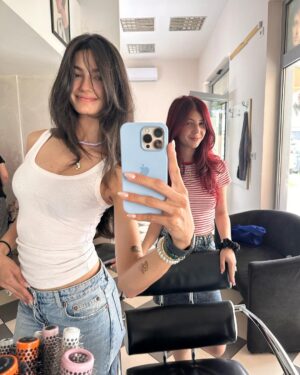 Tara Emad Instagram - A fresh blowout, a happy heart and some wholesome pita🌸