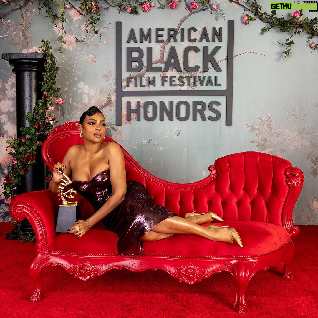 Taraji P. Henson Instagram - 2024 ABFF Honors Excellence In The Arts Award Recipient @tarajiphenson ππ€© πΈ: @cire.capture Studio Designed Byπ©πΎβπ¨: @detrapalmoredesigns #ABFFHonors2024 #ABFF2024 #TarajiPHenson #ABFFHonors