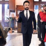 Tarkan Instagram - Çok eğlenceli bir reklam filmi çekimiydi. Sevmenize de çok mutlu oldum😘 Harika bir ekip çalışmasıydı. Emeği geçen herkese çok teşekkürler🙏🏻💙 @disneyplustr kamera arkası #tbt 📸: @yigit___eken
