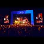 Tarkan Instagram - Dünkü Disney+ lansman gecesinden…💙 @disneyplustr Sizlerle konserlerde buluşmayı ben de iple çekiyorum bu arada:) Ve ben de çok özledim😘 📸: @yigit___eken