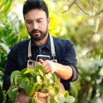 Tarkan Instagram - Trendyol ve UNDP'nin köylere dijital dönüşüm fırsatı sağlayarak kalkınmalarını destekleyecek olan “Yarının Köyleri” projesinin bir parçası olmak çok güzel 🧡 #YarınınKöyleri @trendyolcom @undpturkiye #tbt 📸: @yigit___eken