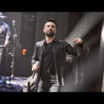 Tarkan Instagram - Konser provalarından kareler😎 Sanırım bir Harbiye konseriydi… ✌️😘 #tbt 📸 @yigit___eken