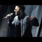 Tarkan Instagram - Konser provalarından kareler😎 Sanırım bir Harbiye konseriydi… ✌️😘 #tbt 📸 @yigit___eken