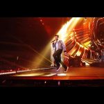 Tarkan Instagram - Türki Cumhuriyetleri konserlerimin ilki olan Taşkent konseri de bir başka güzeldi. Karşılaştığım sevgi seli ve coşku harikaydı, unutulmazdı👍❤️ Fotoğraf paylaşamamıştım. Bu tbt Özbekistan için olsun😘🫶 #tarkanlive #tbt 📸 @yigit___eken Humo Arena