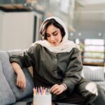 Tarlan Parvaneh Instagram - ‎🎂 داشتم به این فکر می کردم هر سال که بزرگتر می شم ، تعداد آرزو هایی که قبل از فوت کردن شمع به ذهنم می رسه کمتر می شه ، یا شاید تو چیز های کلی تری خلاصه می شه مثلا سلامتی و خوشبختی ،اونم نه برای خودم ،برای خانوادم و شما که مثل خانوادم شدید .خدارو شکر می کنم بخاطر بودنتون و اینکه می تونم تولدمو با شما جشن بگیرم. #٢٤